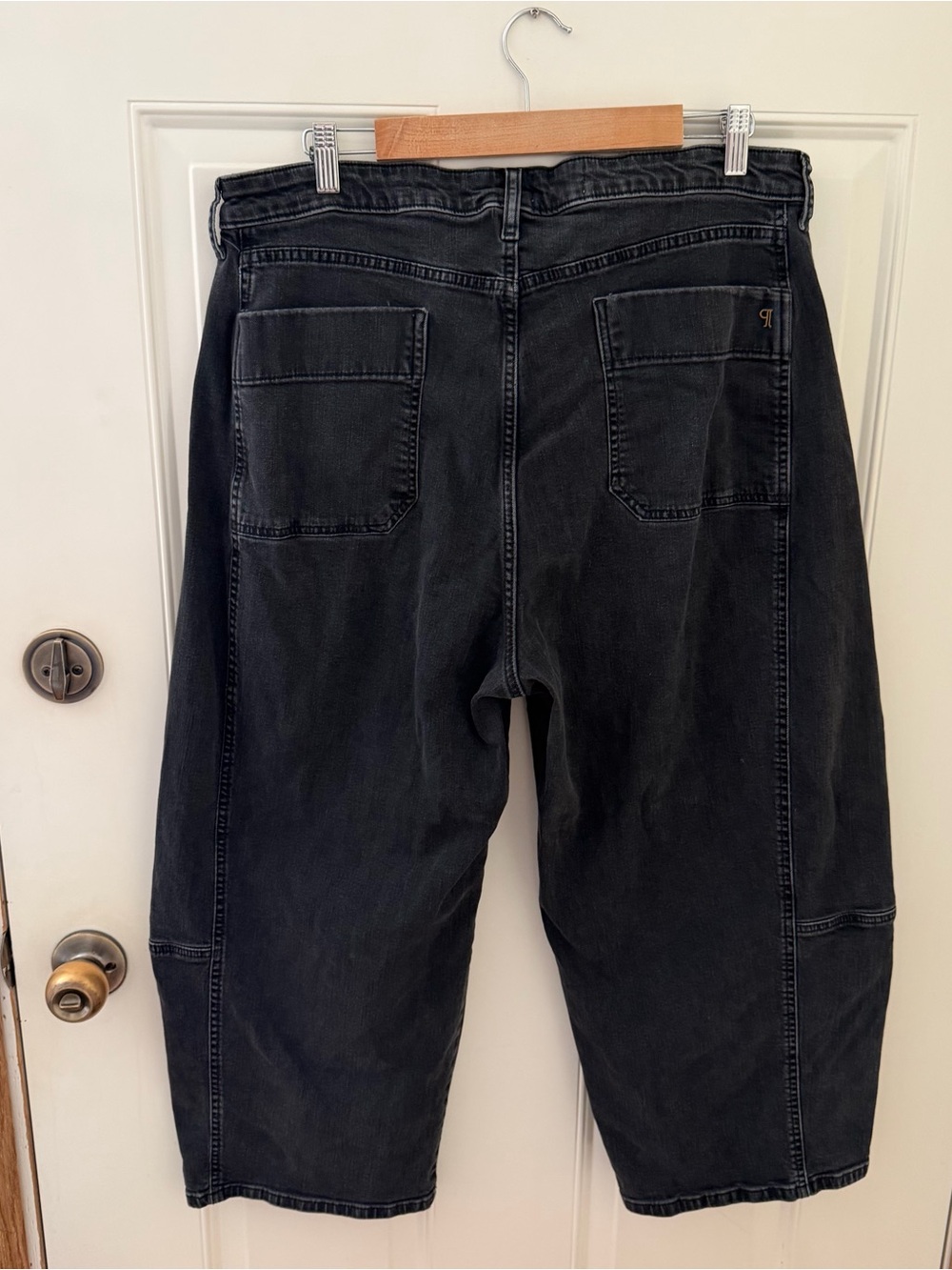 The Kenna Mid-Rise Heritage Barrel Jeans by Pilcro: Denim-Knit Edition Size 16 - Picture 8 of 11